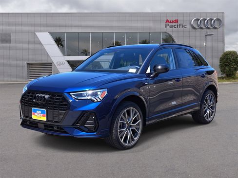 New 2025 Audi Q3 2.0T Premium Plus image 1