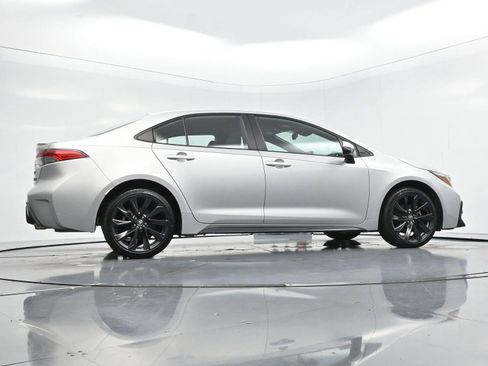 Used 2023 Toyota Corolla SE FWD image 45