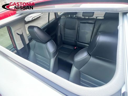 Used 2023 Toyota RAV4 XLE Premium image 29