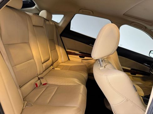 Used 2010 Honda Crosstour EX-L image 22