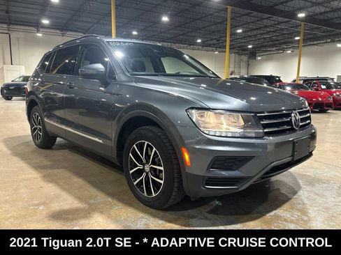 Used 2021 Volkswagen Tiguan SE FWD image 3