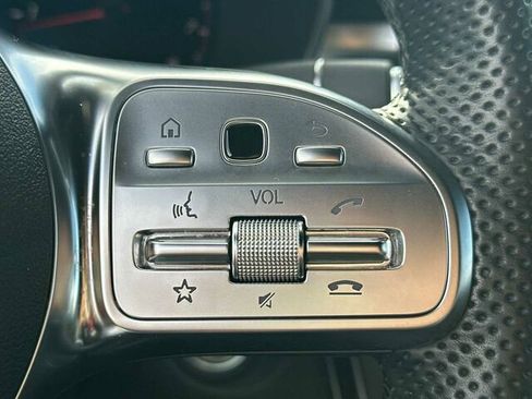 Certified 2022 Mercedes-Benz GLC 300 4MATIC image 29