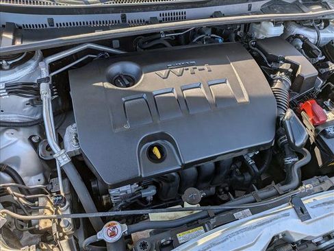 Used 2019 Toyota Corolla LE image 21