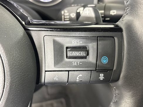 Used 2021 Nissan Rogue SL w/ Premium Package FWD image 21