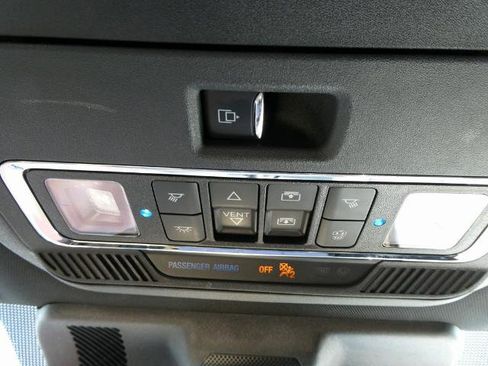 Certified 2021 Ford F150 Lariat w/ Equipment Group 502A High image 37