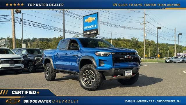 Used 2023 Chevrolet Colorado ZR2 AWD/4WD image 1