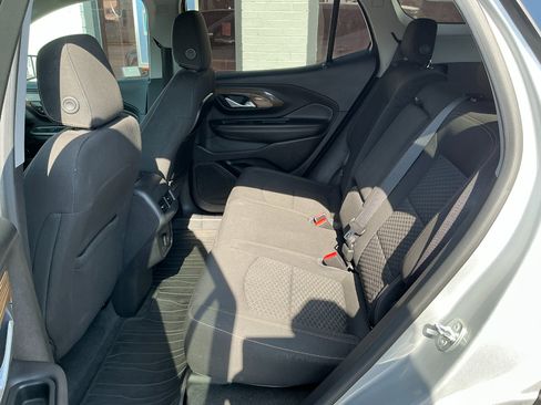 Used 2019 GMC Terrain SLE image 17