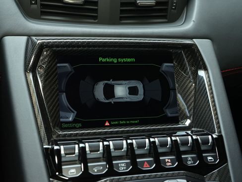 Used 2017 Lamborghini Aventador S AWD/4WD image 20