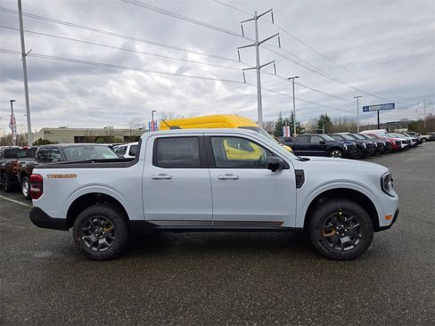 New 2026 Ford Maverick Tremor image 6