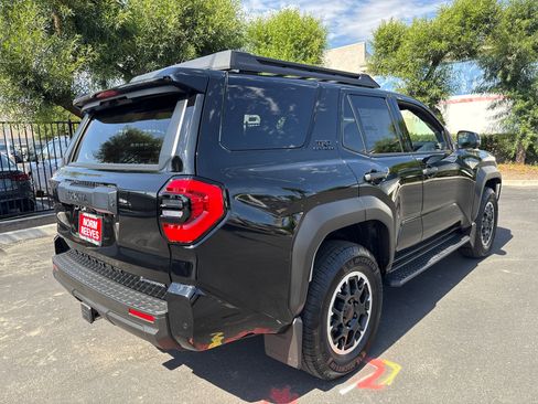 New 2026 Toyota 4Runner TRD Off-Road Premium AWD/4WD image 12