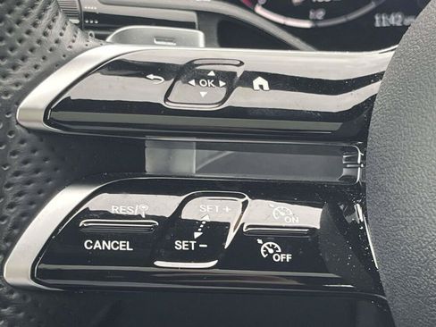 Certified 2023 Mercedes-Benz C 300 4MATIC Sedan image 34
