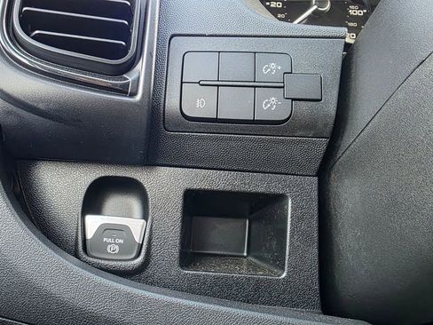 New 2026 RAM ProMaster 2500 w/ Convenience Group image 25