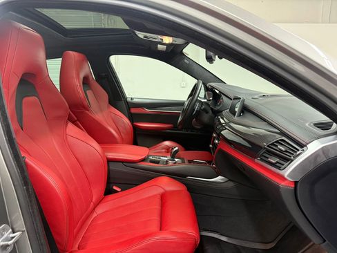 Used 2019 BMW X6 M w/ Executive Package image 24