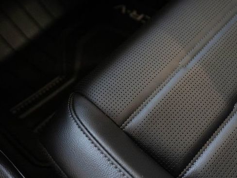 Used 2024 Honda CR-V EX-L image 28