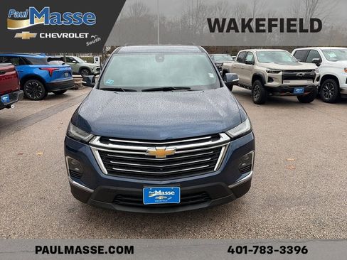 Certified 2023 Chevrolet Traverse LT w/ Rear Camera Mirror Package image 5