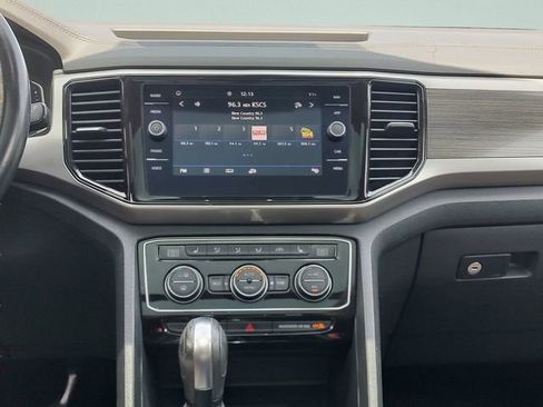 Used 2021 Volkswagen Atlas SEL FWD image 13