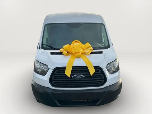 Used 2017 Ford Transit 250 148 Medium Roof image 5