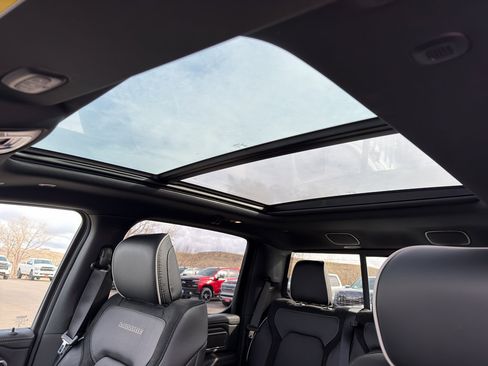 New 2026 RAM 1500 Laramie AWD/4WD image 28