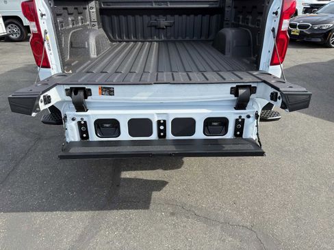 New 2026 Chevrolet Silverado 1500 High Country w/ Technology Package image 20