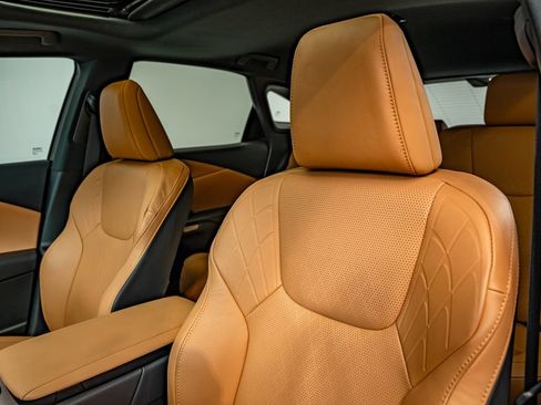 Certified 2024 Lexus RX 350 Premium Plus w/ Convenience Package FWD image 32