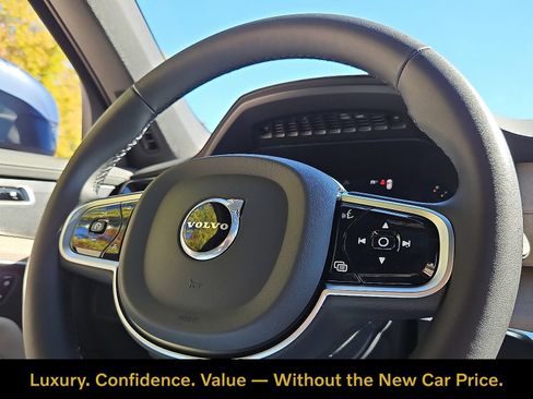 Certified 2026 Volvo XC90 B6 Plus w/ Protection Package Premier AWD/4WD image 17