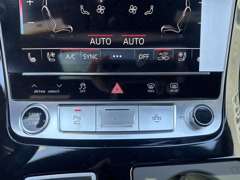 New 2026 Audi Q8 Prestige AWD/4WD image 11