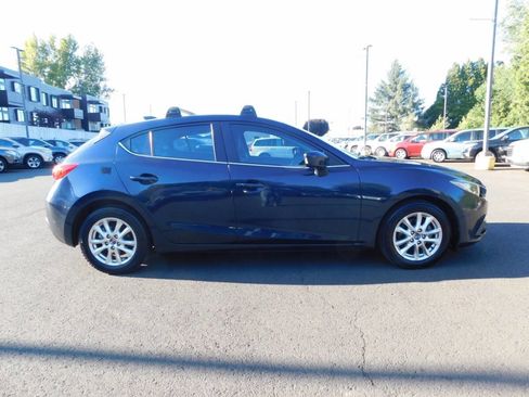 Used 2015 MAZDA MAZDA3 i Grand Touring image 22