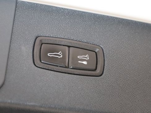 Used 2020 Porsche Cayenne AWD/4WD image 61