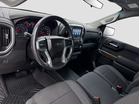 Used 2020 Chevrolet Silverado 1500 LT Trail Boss AWD/4WD image 7