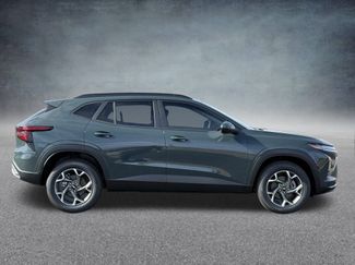 New 2026 Chevrolet Trax LT w/ LT Convenience Package video 2