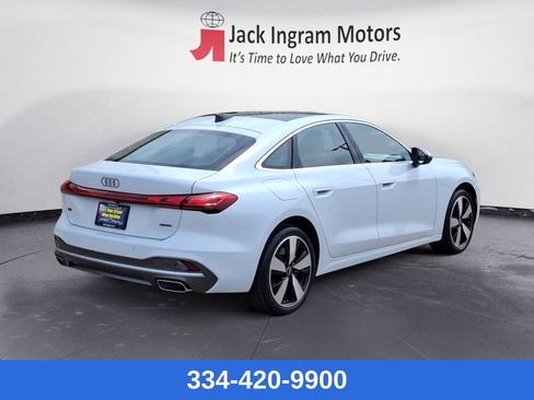 New 2025 Audi A5 2.0T Prestige image 5