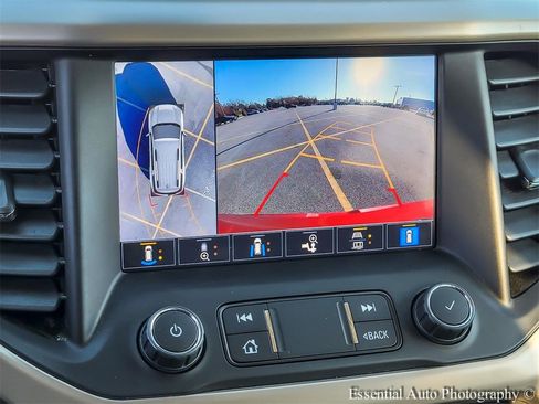 Used 2021 GMC Acadia Denali w/ Denali Ultimate Package image 20