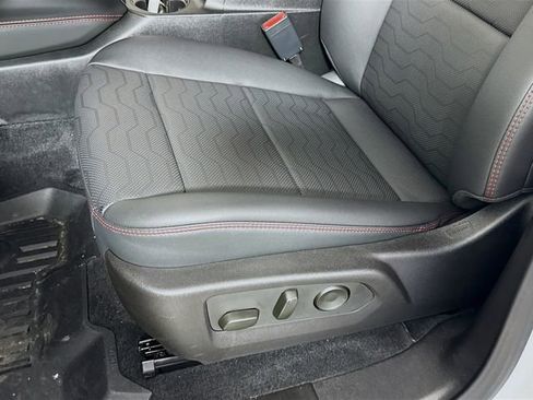 New 2025 Chevrolet Colorado Z71 w/ Technology Package AWD/4WD image 22