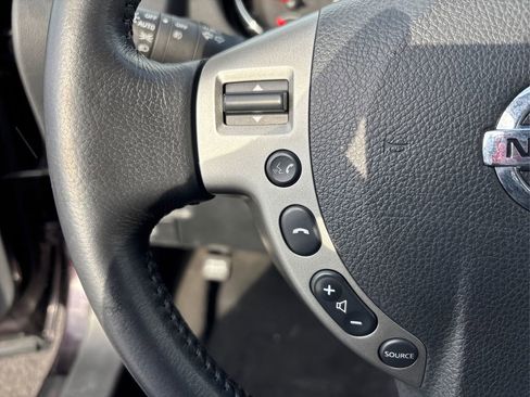 Used 2011 Nissan Rogue SV w/ SL Pkg image 36