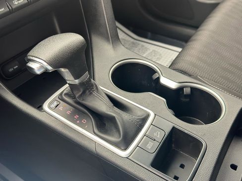 Used 2021 Kia Sportage LX image 24