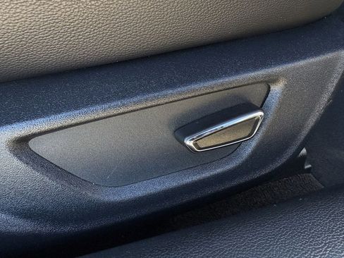 Used 2018 Ford Mustang GT Premium image 33