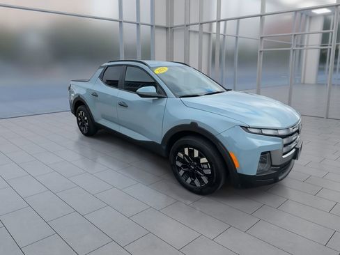 Used 2025 Hyundai Santa Cruz SEL image 2