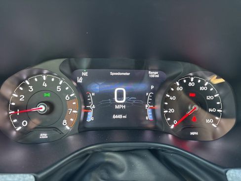 Used 2025 Jeep Compass Latitude image 12