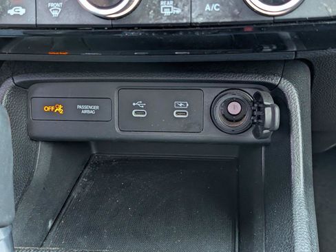 Used 2025 Honda Civic Sport image 19