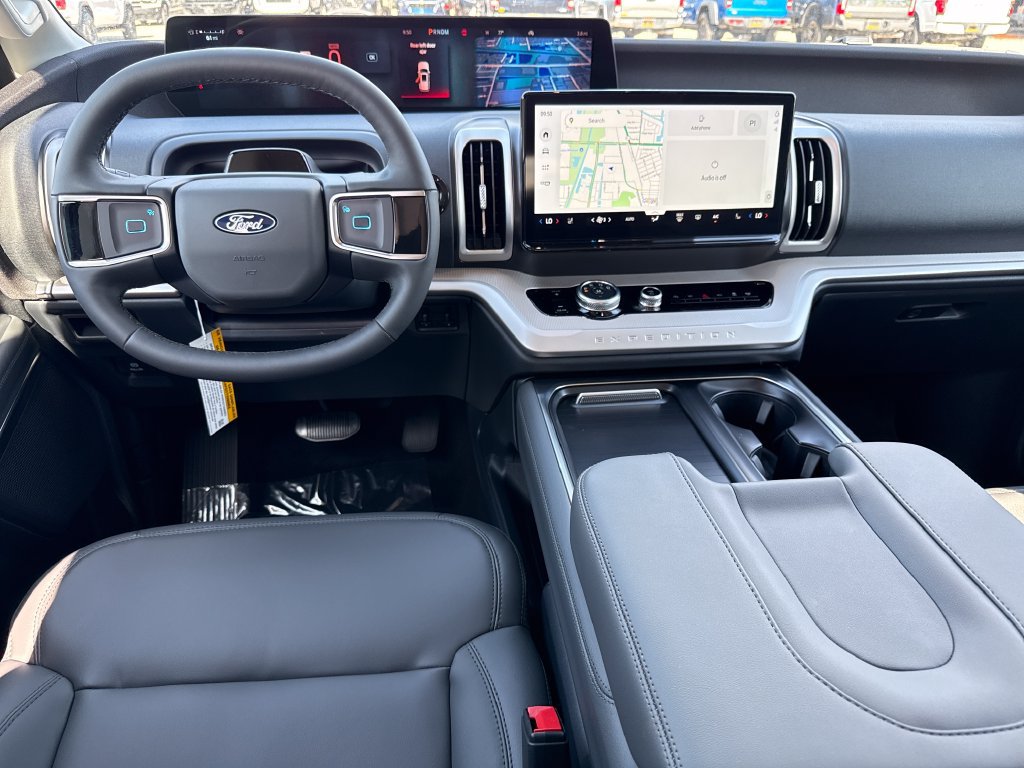 New 2027 Ford Expedition Max Active RWD image 5