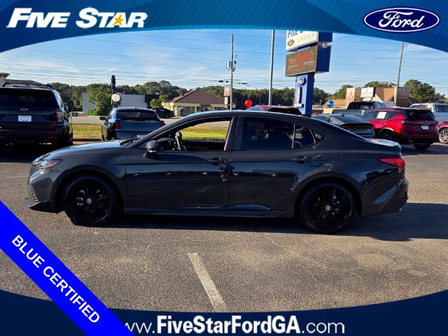 Used 2026 Toyota Camry SE FWD image 4