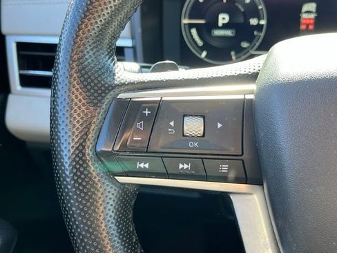 Used 2024 Mitsubishi Outlander SEL image 18