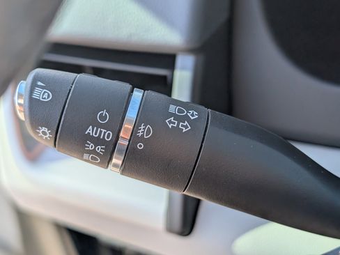 Used 2024 GMC Terrain Denali image 24