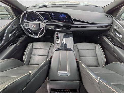 Used 2023 Cadillac Escalade Sport image 18
