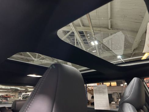 Used 2024 Toyota bZ4X XLE w/ Weather Package image 27