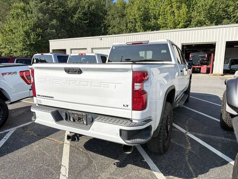 Used 2022 Chevrolet Silverado 2500 LT w/ Z71 Sport Edition AWD/4WD image 11