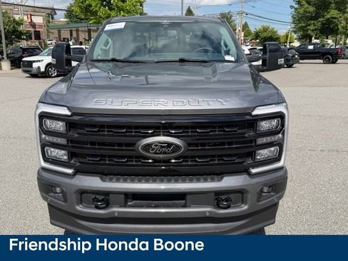 Used 2024 Ford F250 Lariat w/ Lariat Ultimate Package AWD/4WD image 2