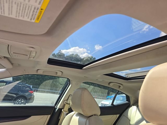 Used 2023 Nissan Maxima Platinum w/ Sport Mat Group FWD image 18