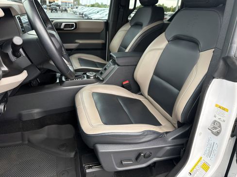 Certified 2023 Ford Bronco Wildtrak AWD/4WD image 17