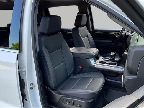 Used 2023 Chevrolet Silverado 1500 LTZ image 19